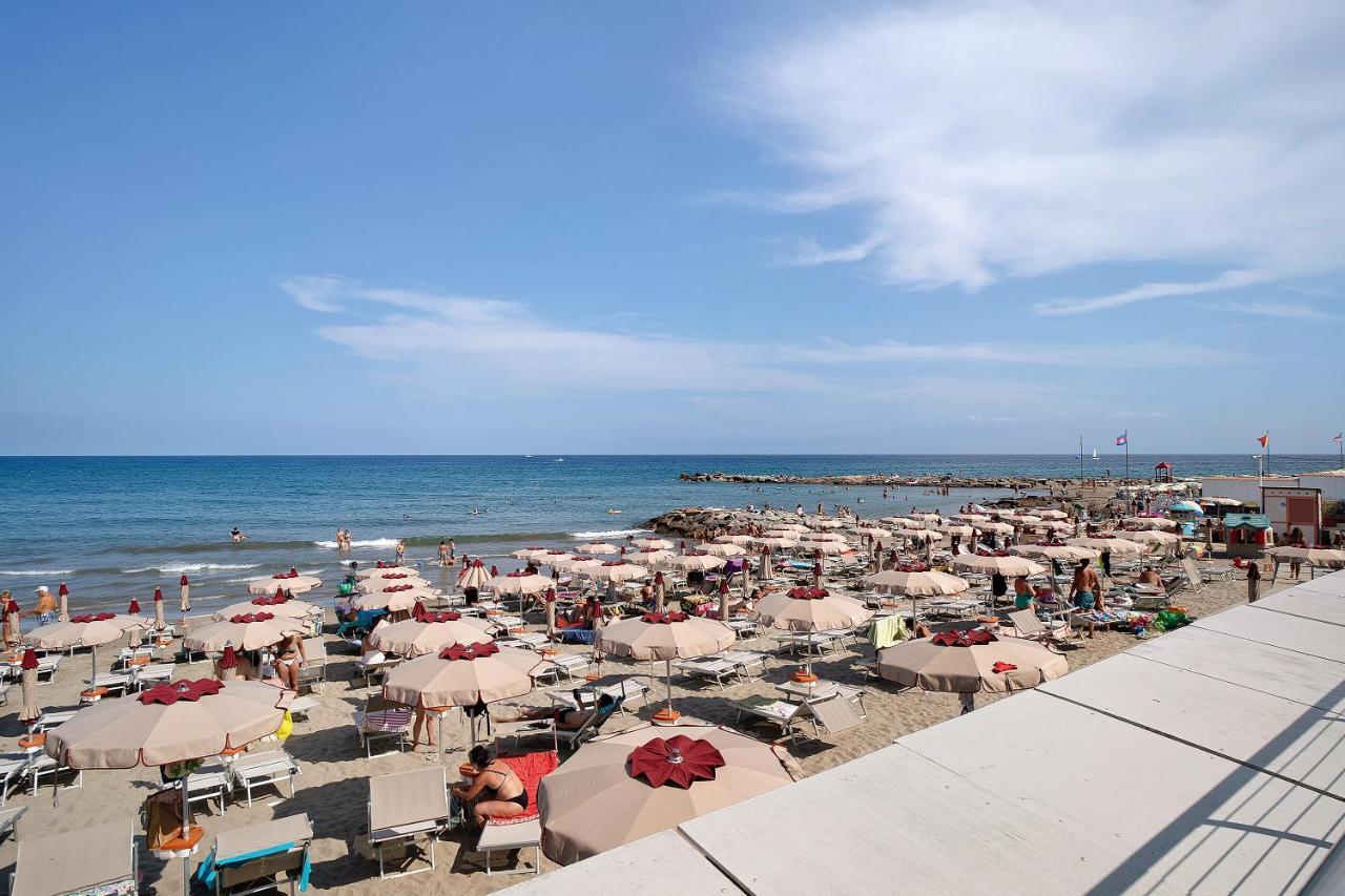 Casa Acqua Mare Parasio Imperia Exterior foto
